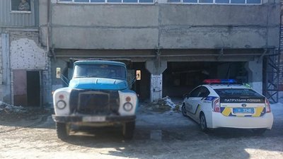 У Тернополі вантажівка переїхала жінку У Тернополі вантажівка переїхала жінку