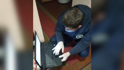 На Франківщині впіймали дівчину, яка обдурювала людей в Інтернеті На Франківщині впіймали дівчину, яка обдурювала людей в Інтернеті