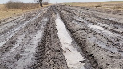 Дорога в Кукуріки: коли на Волині відремонтують автошлях, на якому застряг автобус Дорога в Кукуріки: коли на Волині відремонтують автошлях, на якому застряг автобус
