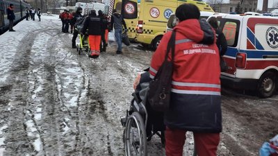 На Львівщину з медзакладів Херсонщини евакуювали людей похилого віку На Львівщину з медзакладів Херсонщини евакуювали людей похилого віку