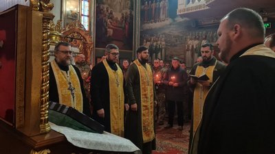 У Черкасах вшанували учасників Революції Гідності У Черкасах вшанували учасників Революції Гідності