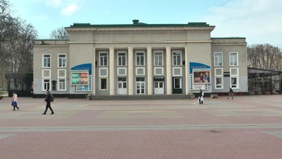 У Хмельницькому цьогоріч візьмуться за реставрацію кінотеатру Шевченка. Що зроблять