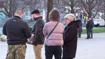У Запоріжжі відбулась акція на підтримку батьків загиблої Анни Ждан