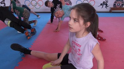 У Черкасах для дітей-переселенців проводять спортивні майстер-класи У Черкасах для дітей-переселенців проводять спортивні майстер-класи