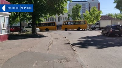 У Чернігові затори через дві перекриті вулиці