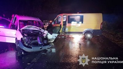 Фото з місця ДТП поблизу села Вістовичі Самбірського району