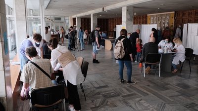 Як у Чернівцях відбувається масова вакцинація від COVID-19 Як у Чернівцях відбувається масова вакцинація від COVID-19