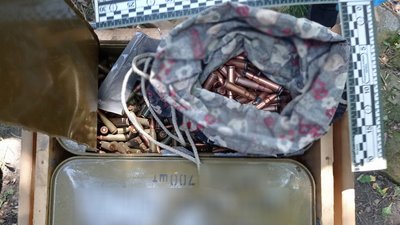 У жителя Кіровоградщині знайшли зброю та боєприпаси У жителя Кіровоградщині знайшли зброю та боєприпаси