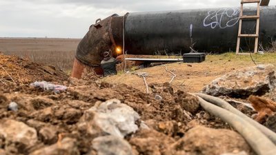 Водопостачання в деяких районах Миколаєва відсутнє з 12 квітня 2022 року через пошкодження водоводу російськими військами Водопостачання в деяких районах Миколаєва відсутнє з 12 квітня 2022 року через пошкодження водоводу російськими військами