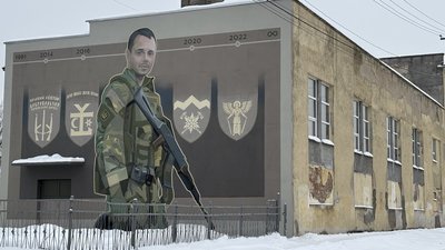 Мурал із зображенням Олега Кавецького