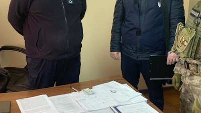 На Волині затримали хабарників На Волині затримали хабарників