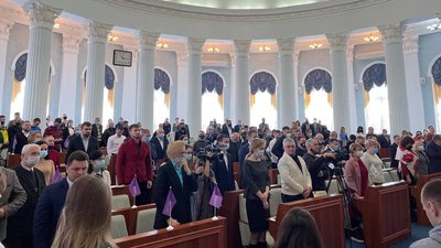 Черкаські депутати підтримали звернення, що стосується закону про колабораціонізм Черкаські депутати підтримали звернення, що стосується закону про колабораціонізм