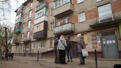 Мешканці будинку по проспекту Тараса Шевченка, 8. 