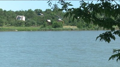 Через несправну каналізацію, нечистоти стікають у Косівщинське водосховище, що під Сумами