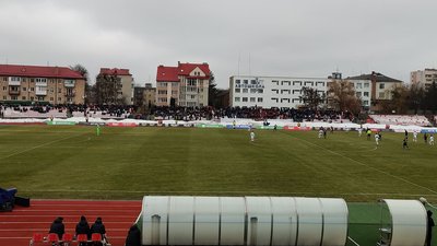 "Верес" у Луцьку грає проти "Зорі". Що відбувається на стадіоні "Верес" у Луцьку грає проти "Зорі". Що відбувається на стадіоні