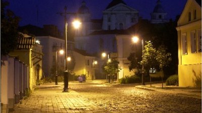 Повністю вимикати освітлення в цілях безпеки на вулицях Луцька не будуть