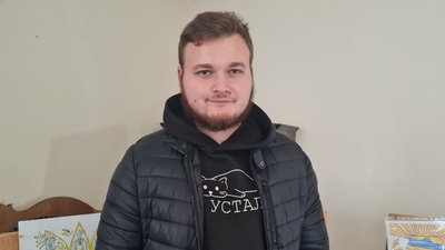 Безпілотник "Орлан-10" та трофеї з передової передали військові у музей Звягеля Безпілотник "Орлан-10" та трофеї з передової передали військові у музей Звягеля