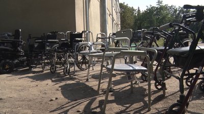 Тернопільські волонтери передали на передову апарат УЗД Тернопільські волонтери передали на передову апарат УЗД