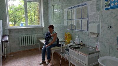 Щеплення бустерною дозою вакцини від Covid-19: скільки людей імунізувалися на Полтавщині Щеплення бустерною дозою вакцини від Covid-19: скільки людей імунізувалися на Полтавщині