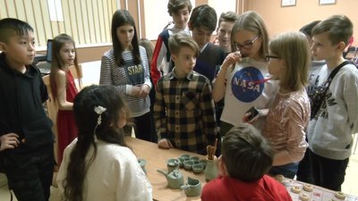 У Першій міській гімназії святкували китайський Новий рік