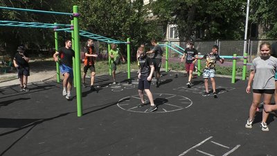 У Запоріжжі для дітей переселенців проводять відкриті спортивні тренування