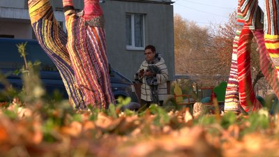В'язане графіті створює Тетяна Головатчук В'язане графіті створює Тетяна Головатчук