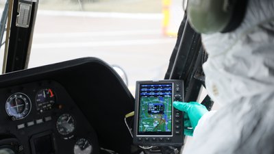 Рятувальники показали спецгелікоптер для транспортування хворих на коронавірус Рятувальники показали спецгелікоптер для транспортування хворих на коронавірус