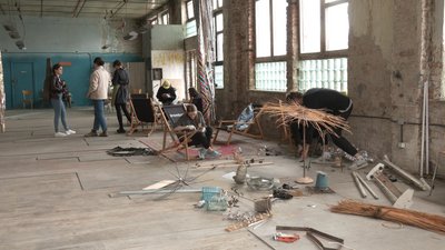 В Івано-Франківську з’явився новий мистецький простір "Парасолька" В Івано-Франківську з’явився новий мистецький простір "Парасолька"