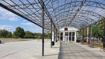 Перон автовокзалу на Калинівському ринку Перон автовокзалу на Калинівському ринку