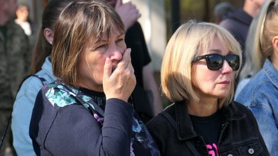 У Глухові на Сумщині поховали військовослужбовця Данила Бондаренка У Глухові на Сумщині поховали військовослужбовця Данила Бондаренка