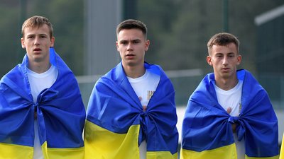 Форвард юнацької команди "Колоса" продовжить кар'єру в чемпіонаті Англії Форвард юнацької команди "Колоса" продовжить кар'єру в чемпіонаті Англії