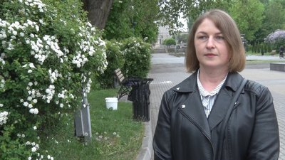 Тернопільські парки кроплять від кліщів Тернопільські парки кроплять від кліщів