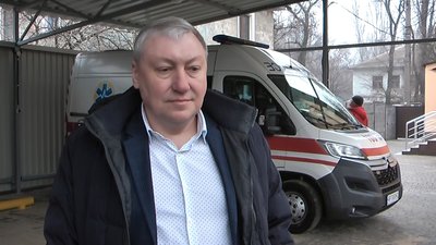 Жінка майже годину чекала на швидку. Лікарі кажуть: проблема у неекстрених викликах Жінка майже годину чекала на швидку. Лікарі кажуть: проблема у неекстрених викликах
