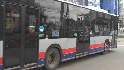 На маршрут №29 виїхало шість великогабаритних автобусів. На маршрут №29 виїхало шість великогабаритних автобусів.