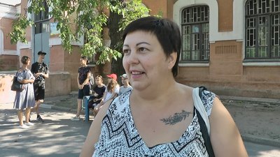 У Запоріжжі проводять екскурсії містом для переселенців