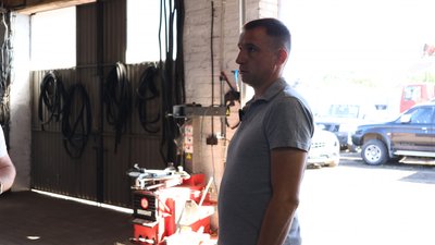 Ветеран війни з Луцька сергій Софронюк відкрив СТО за гарнтові гроші