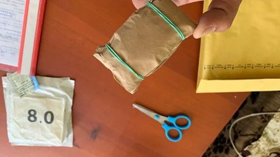 На Херсонщині поліцейського викрито на збуті наркотиків На Херсонщині поліцейського викрито на збуті наркотиків