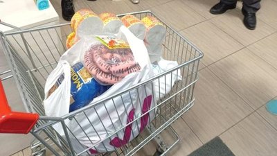 "Міс Спротив, Міс Перемога" — стрічки для конкурсу "Міс Вінниця" одягнули волонтеркам "Міс Спротив, Міс Перемога" — стрічки для конкурсу "Міс Вінниця" одягнули волонтеркам