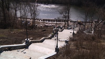 У парку в Житомирі розпочали ремонтувати Шодуарівські сходи У парку в Житомирі розпочали ремонтувати Шодуарівські сходи