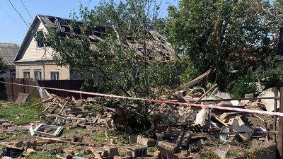 Ракетами, дронами-камікадзе та з "Градів". Армія РФ вдарила по Дніпру та Нікополю