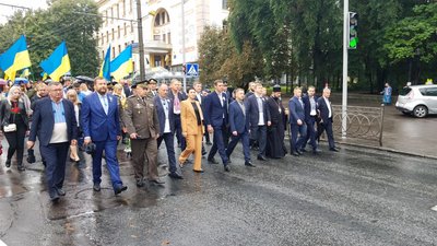 У Рівному стартувала хода до Дня Незалежності У Рівному стартувала хода до Дня Незалежності