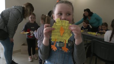 Готуємося до Великодня. У Франківську волонтери влаштували святкові майстер-класи для дітей Готуємося до Великодня. У Франківську волонтери влаштували святкові майстер-класи для дітей