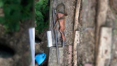 Застрелив з рушниці: на Чернігівщині затримали чоловіка, якого підозрюють у вбивстві знайомого Застрелив з рушниці: на Чернігівщині затримали чоловіка, якого підозрюють у вбивстві знайомого