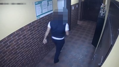 У Запоріжжі затримали грабіжника, який загубив на місці злочину кросівок