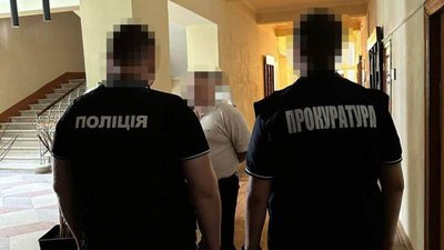 22 тисячі за закриття сесії: на хабарі затримали посадовців одного із львівських університетів