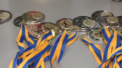 Гребля, підтягування та віджимання: у Харкові пройшли "Ігри Героїв"