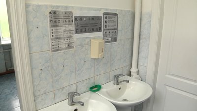 В Житомирському обласному ліцеї антисептиків та масок вистачить лише на перший навчальний тиждень