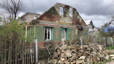 "З будинком згоріли наші душі". Жителька Миколаївщини мріє відбудувати втрачений дім "З будинком згоріли наші душі". Жителька Миколаївщини мріє відбудувати втрачений дім