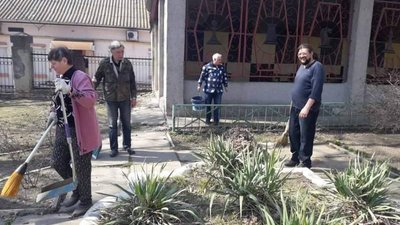 У Херсоні відбувся загальноміський суботник. Містяни прибрали у всіх районах У Херсоні відбувся загальноміський суботник. Містяни прибрали у всіх районах