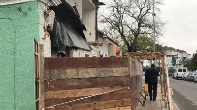 Чому обвалився фасад пам'ятки архітектури на Волині та коли відремонтують будівлю Чому обвалився фасад пам'ятки архітектури на Волині та коли відремонтують будівлю